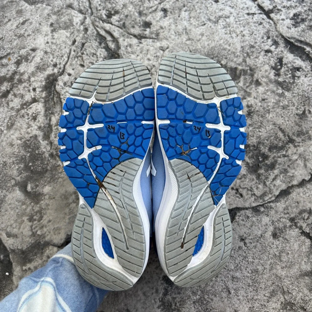 New Balance Fresh Foam 860v11 Women 7 2A Narrow Blue Running Shoe casual comfort